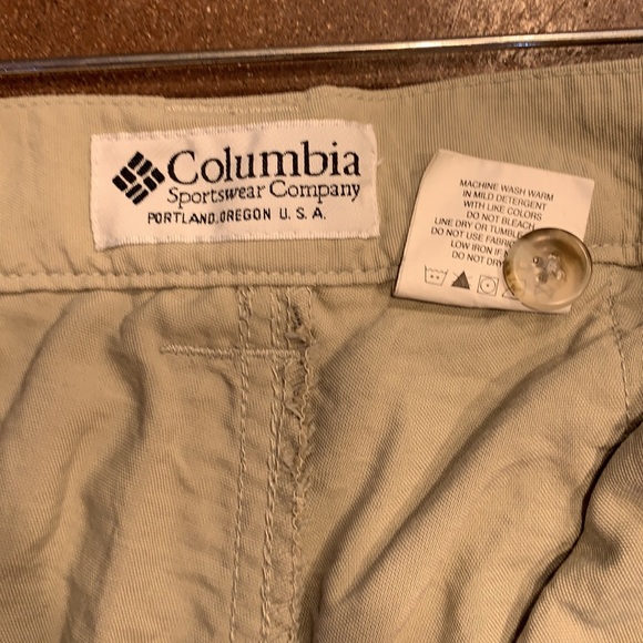 Ladies Columbia Outdoor Pants With Zip-Off Leg, Size XL - Picture 9 of 12